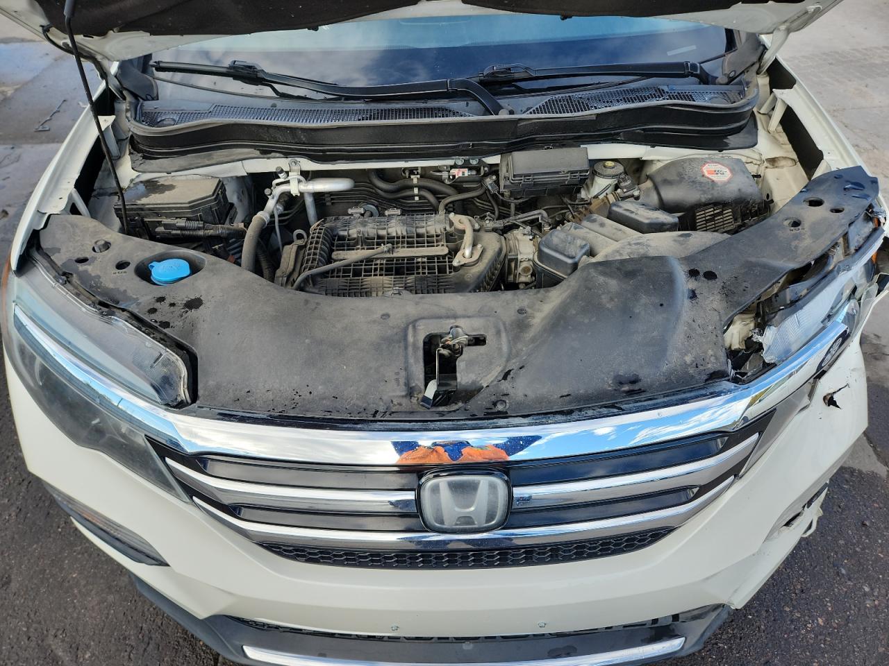 2017 Honda Pilot Elite VIN: 5FNYF6H03HB062904 Lot: 86542075