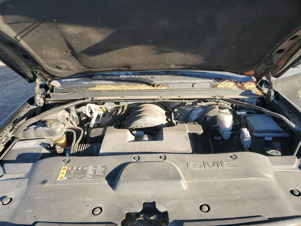 2017 GMC Yukon Xl Denali VIN: 1GKS2HKJ4HR121763 Lot: 87456035