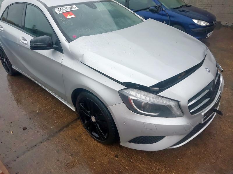 2014 MERCEDES-BENZ A CLASS A180 SPORT 5DR AUTO