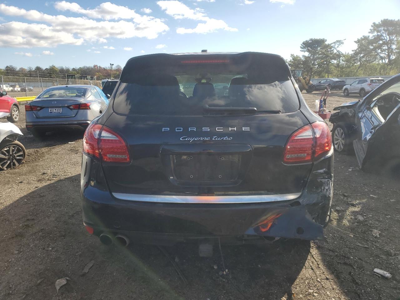 2013 Porsche Cayenne Turbo VIN: WP1AC2A27DLA92329 Lot: 85475475