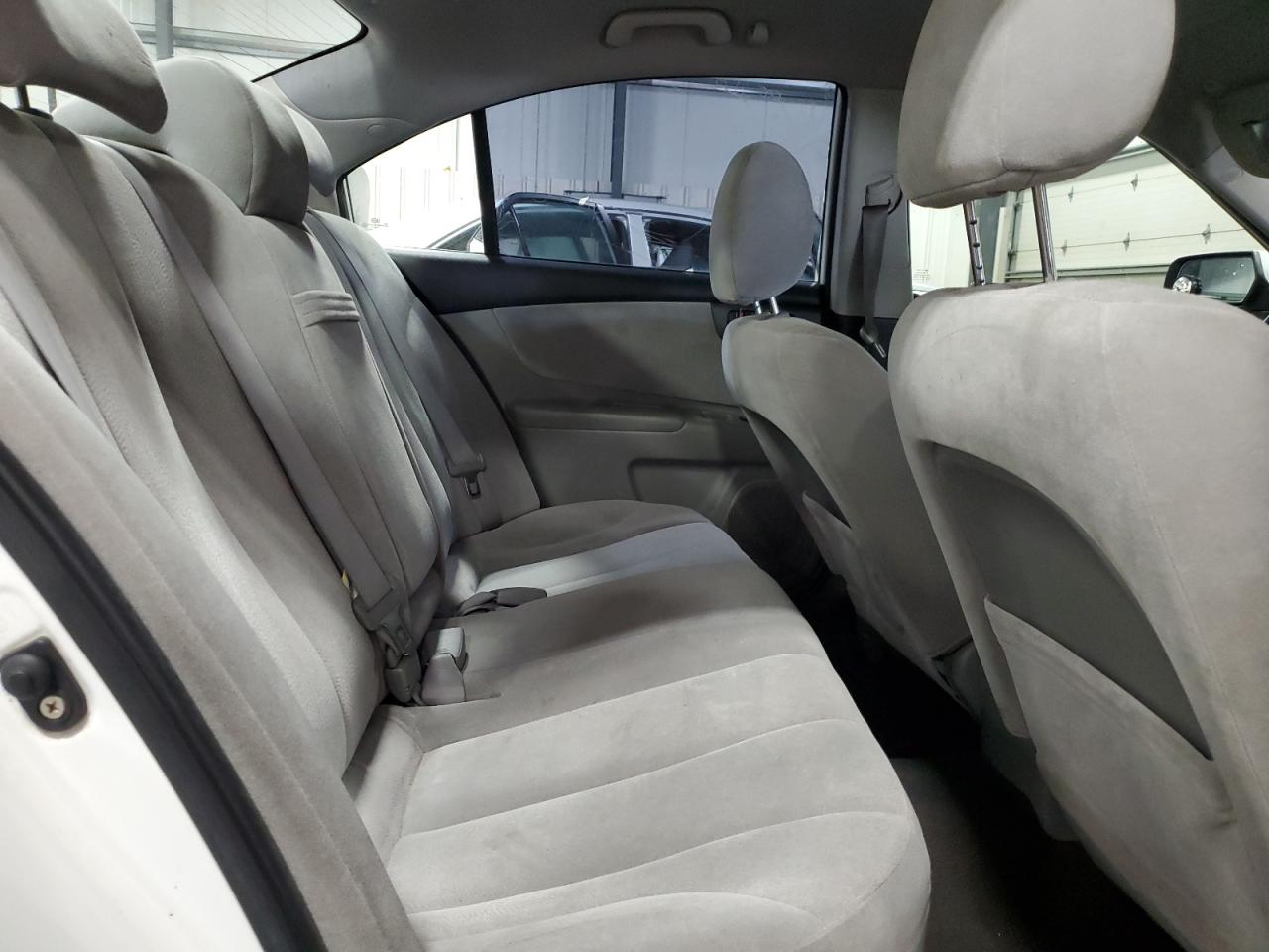 2009 Kia Optima Lx VIN: KNAGE228695350941 Lot: 85725235