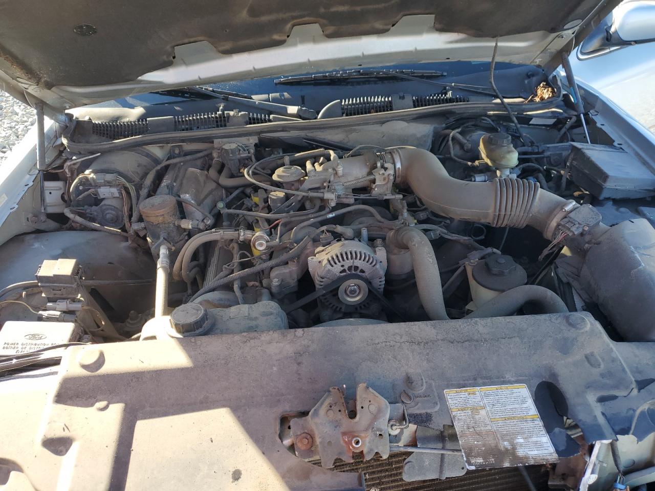 2001 Ford Crown Victoria VIN: 2FAFP73W01X201064 Lot: 87229035