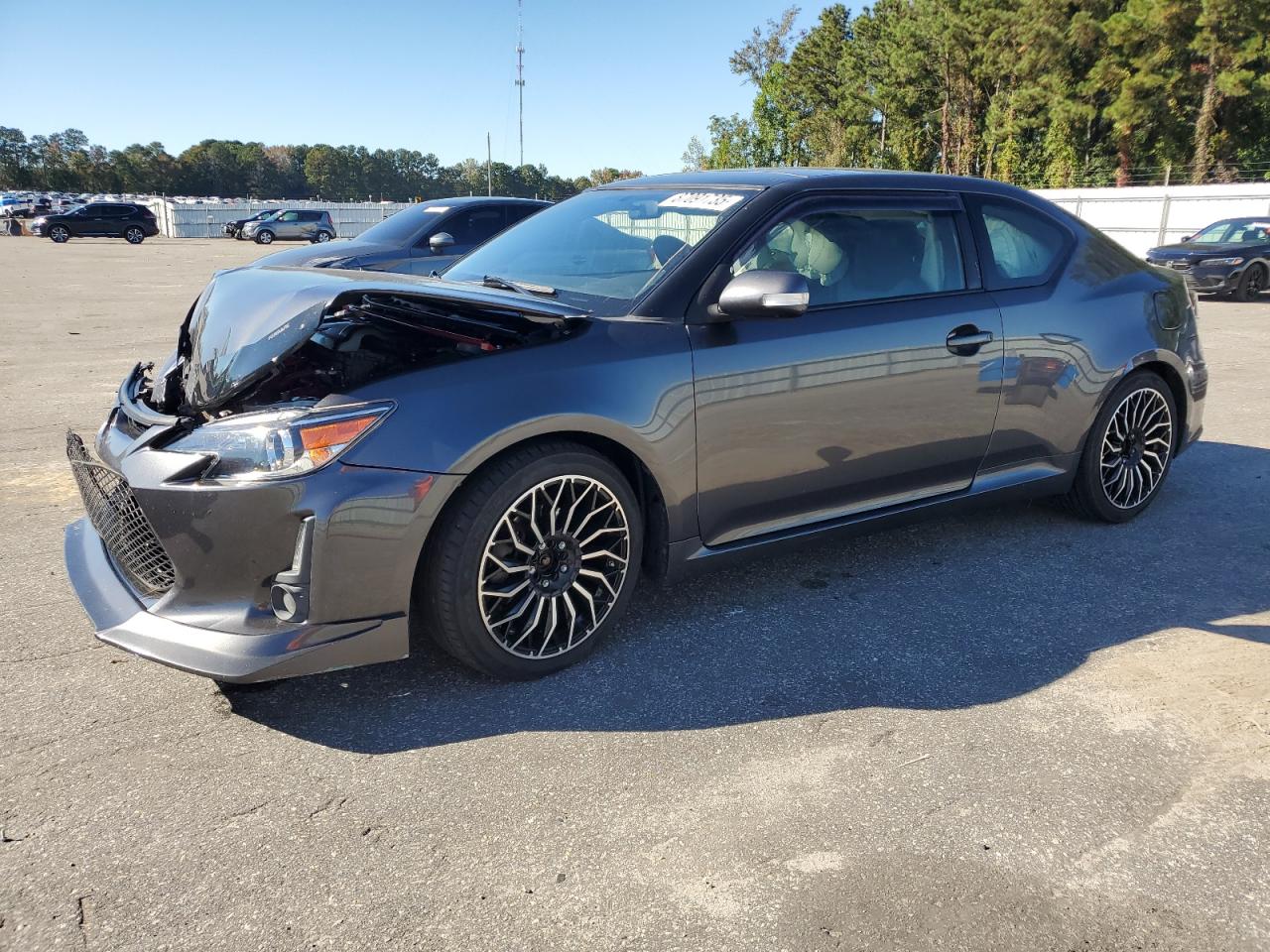 TOYOTA SCION 2015. Lot# 87091735. VIN JTKJF5C74FJ004556. Photo 1