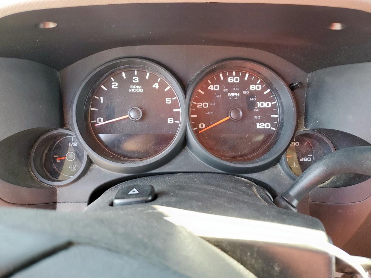 2011 Chevrolet Silverado C1500 Ls VIN: 1GCRCREA3BZ252487 Lot: 85870875