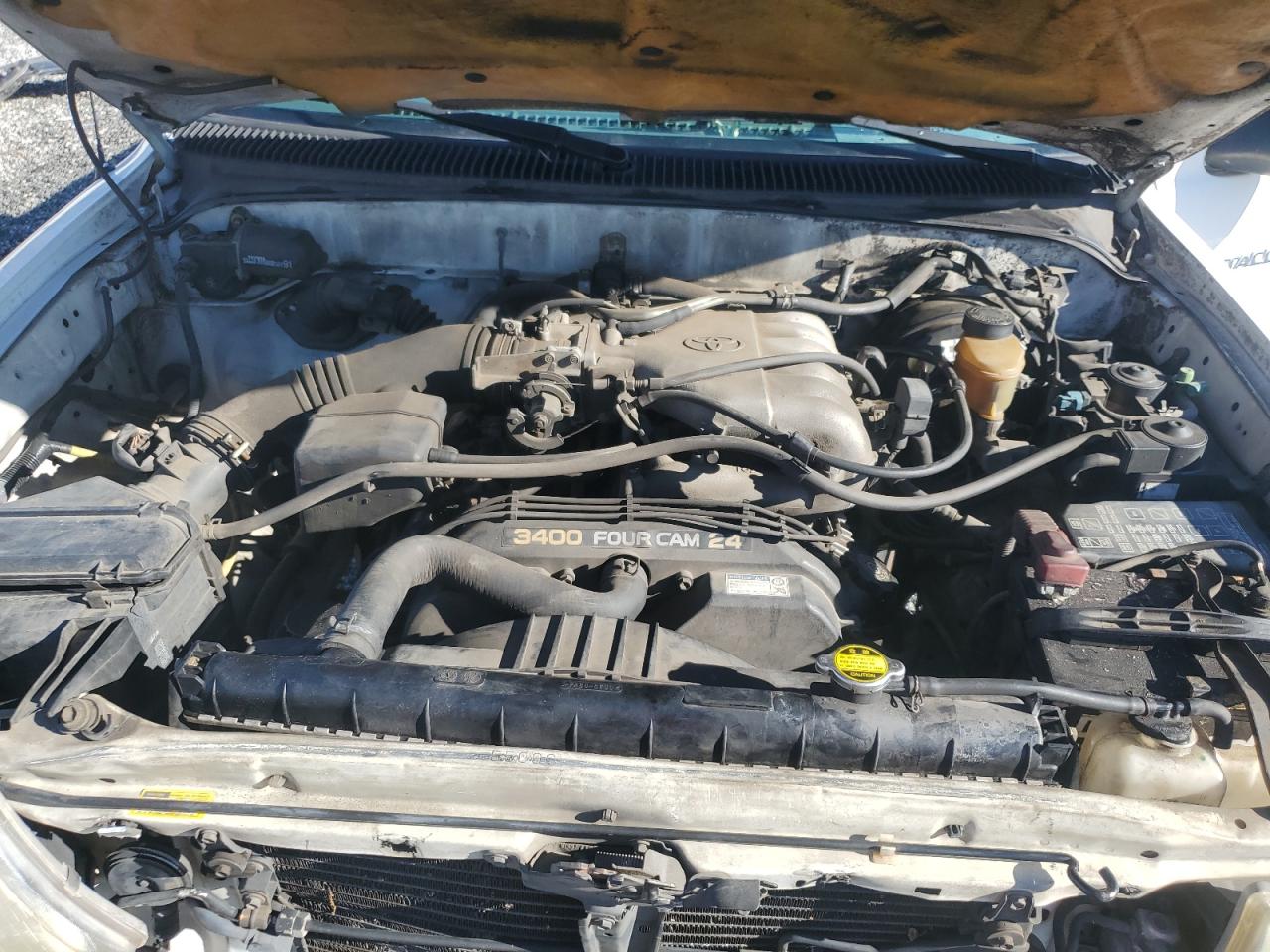 2000 Toyota Tacoma Xtracab Prerunner VIN: 4TASN92N9YZ607833 Lot: 90656645