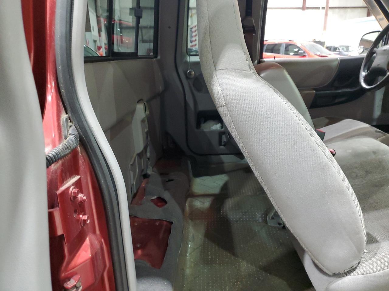 2000 Ford Ranger Super Cab VIN: 1FTZR15X7YTA39610 Lot: 85895955