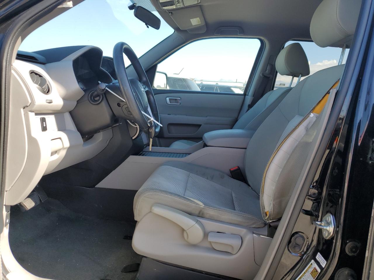 2015 Honda Pilot Lx VIN: 5FNYF3H28FB030379 Lot: 82264705