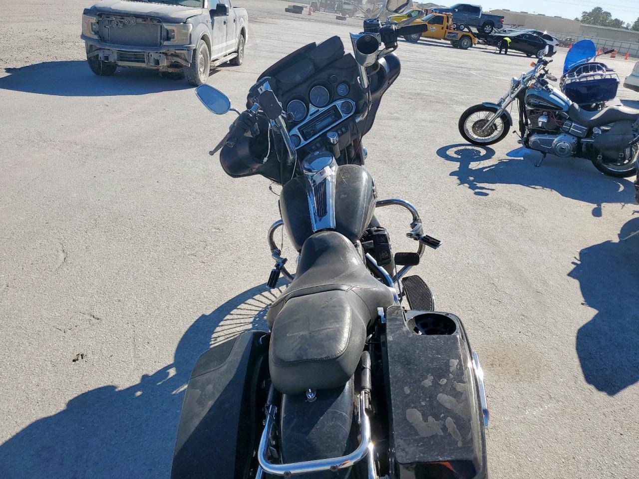 2007 Harley-Davidson Flhtcui VIN: 1HD1FC4137Y688898 Lot: 86274255