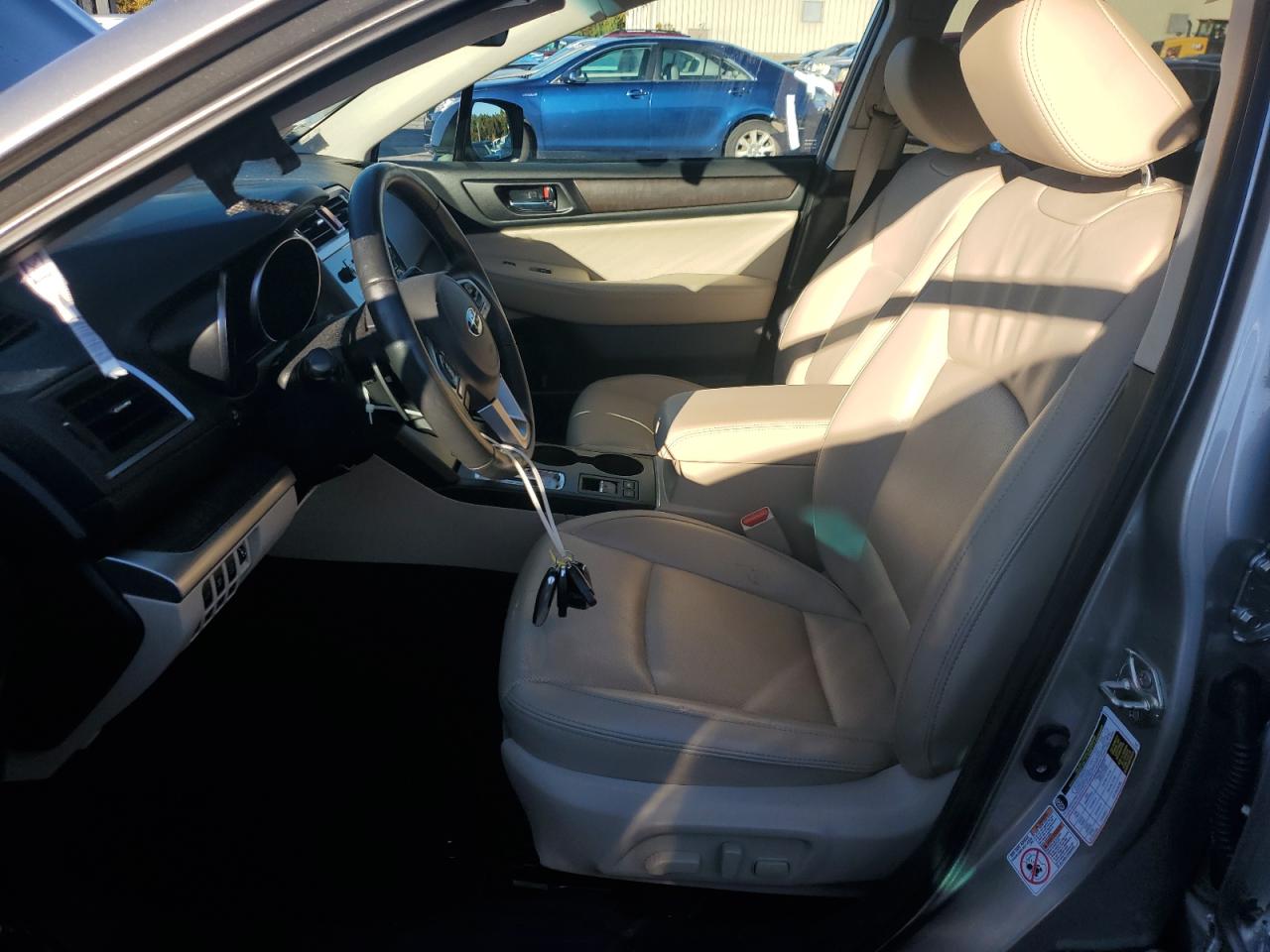 2017 Subaru Outback 2.5I Limited VIN: 4S4BSANC0H3383049 Lot: 86995375