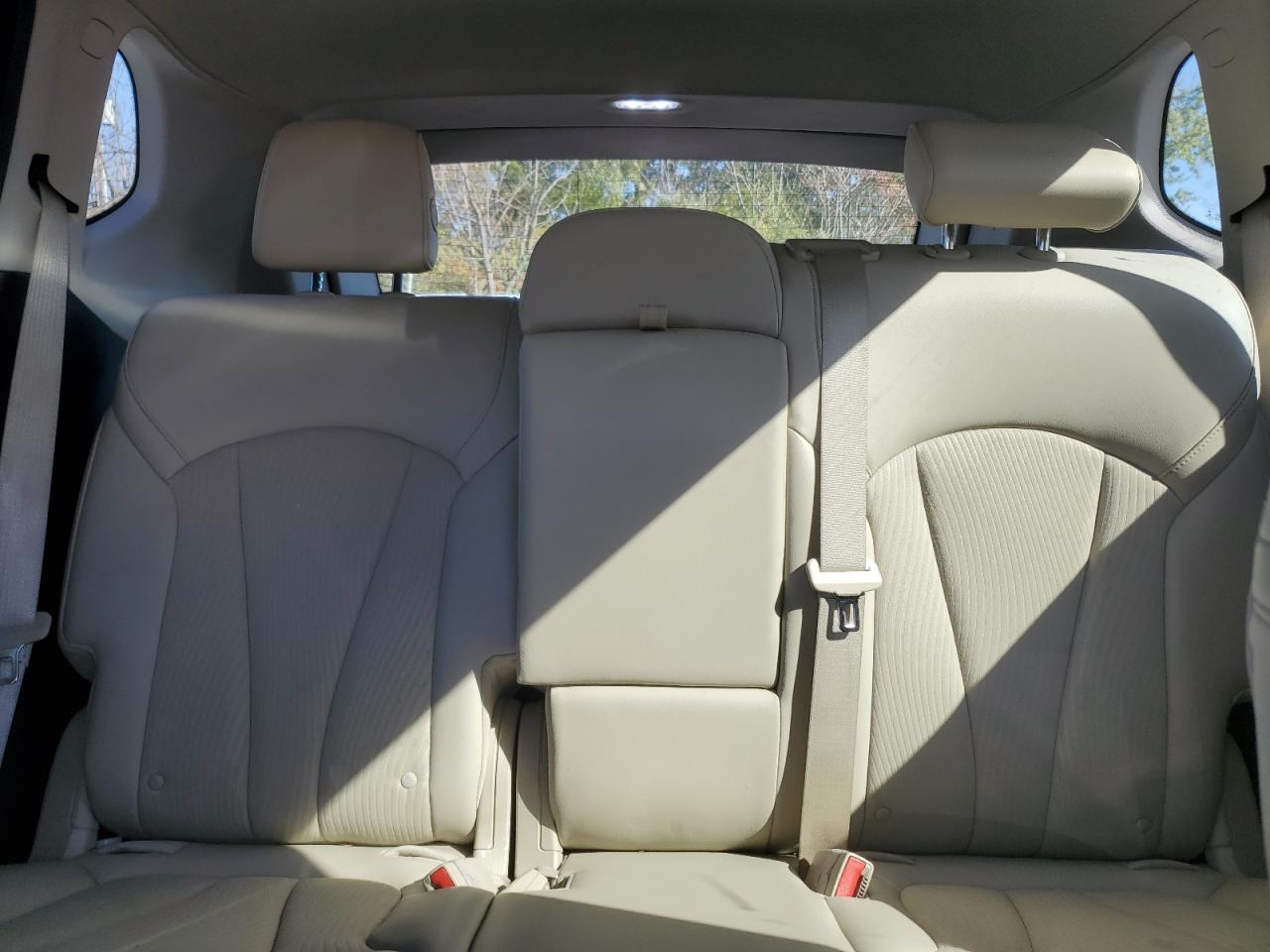 2019 Buick Envision Preferred VIN: LRBFX1SA9KD144318 Lot: 85855705