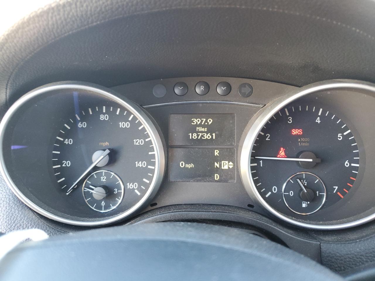 2009 Mercedes-Benz Gl 550 4Matic VIN: 4JGBF86E49A448558 Lot: 82540475