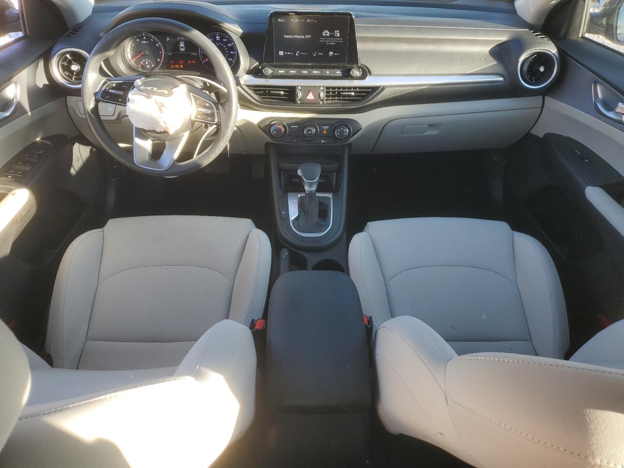 2023 Kia Forte Lx VIN: 3KPF24AD9PE596644 Lot: 82538925