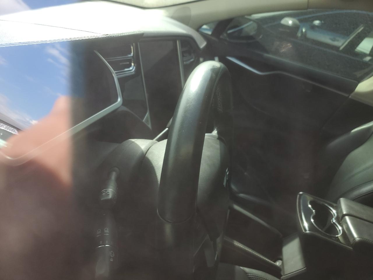 2013 Tesla Model S VIN: 5YJSA1AC9DFP10171 Lot: 82232975