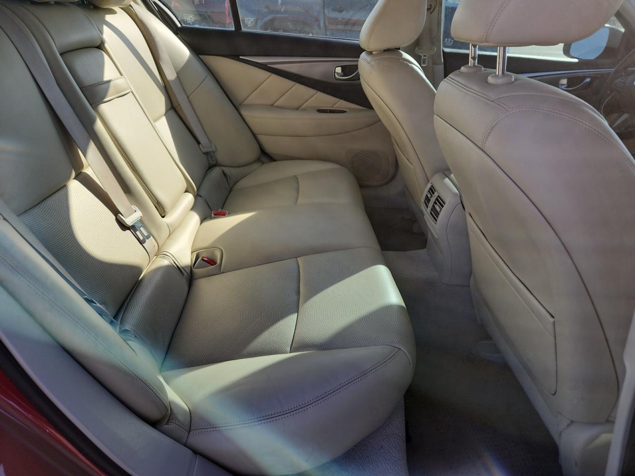 2014 Infiniti Q50 Base VIN: JN1BV7AP0EM674487 Lot: 89500595
