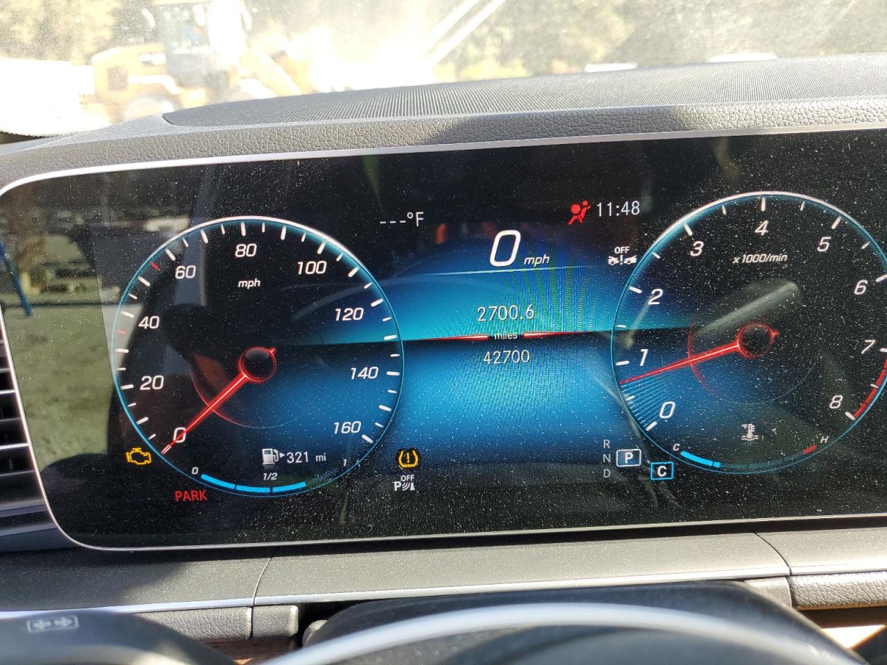 Фото: 4JGFB4JB6NA611689