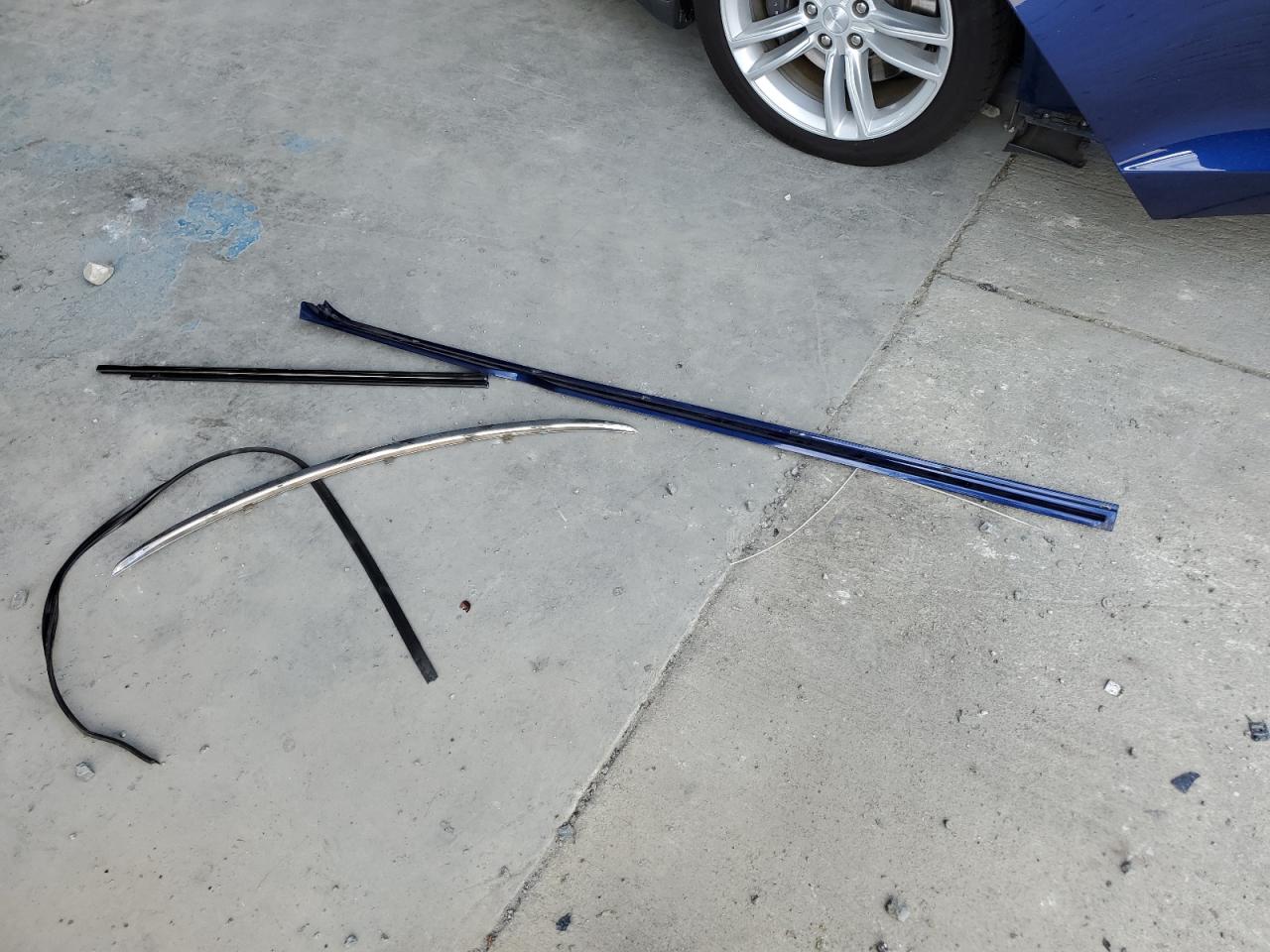 2015 Tesla Model S 85D VIN: 5YJSA1H2XFF097591 Lot: 84979835