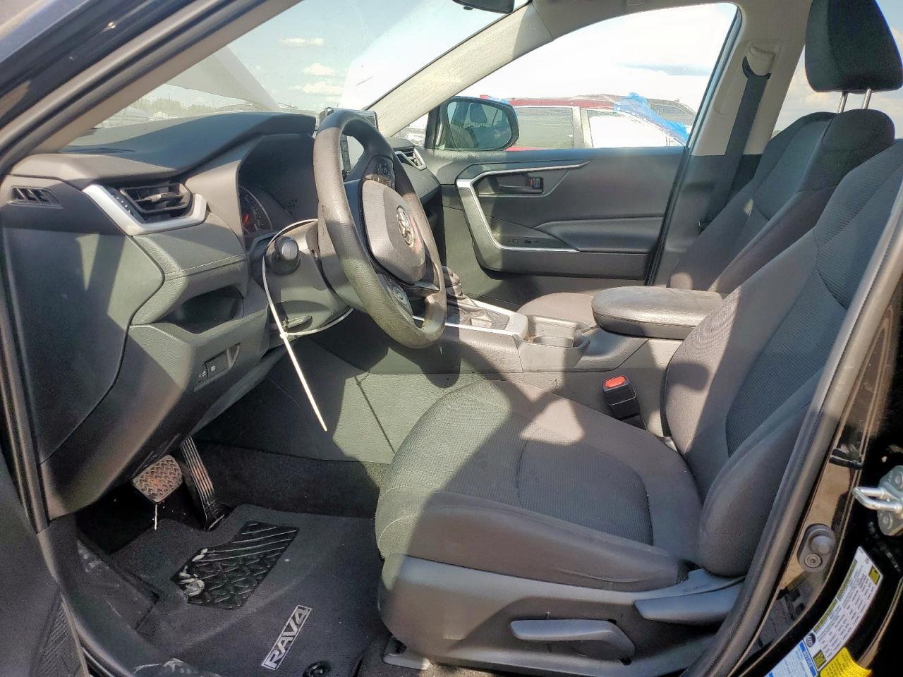 2020 Toyota Rav4 Le VIN: 2T3F1RFV7LW128802 Lot: 85555835