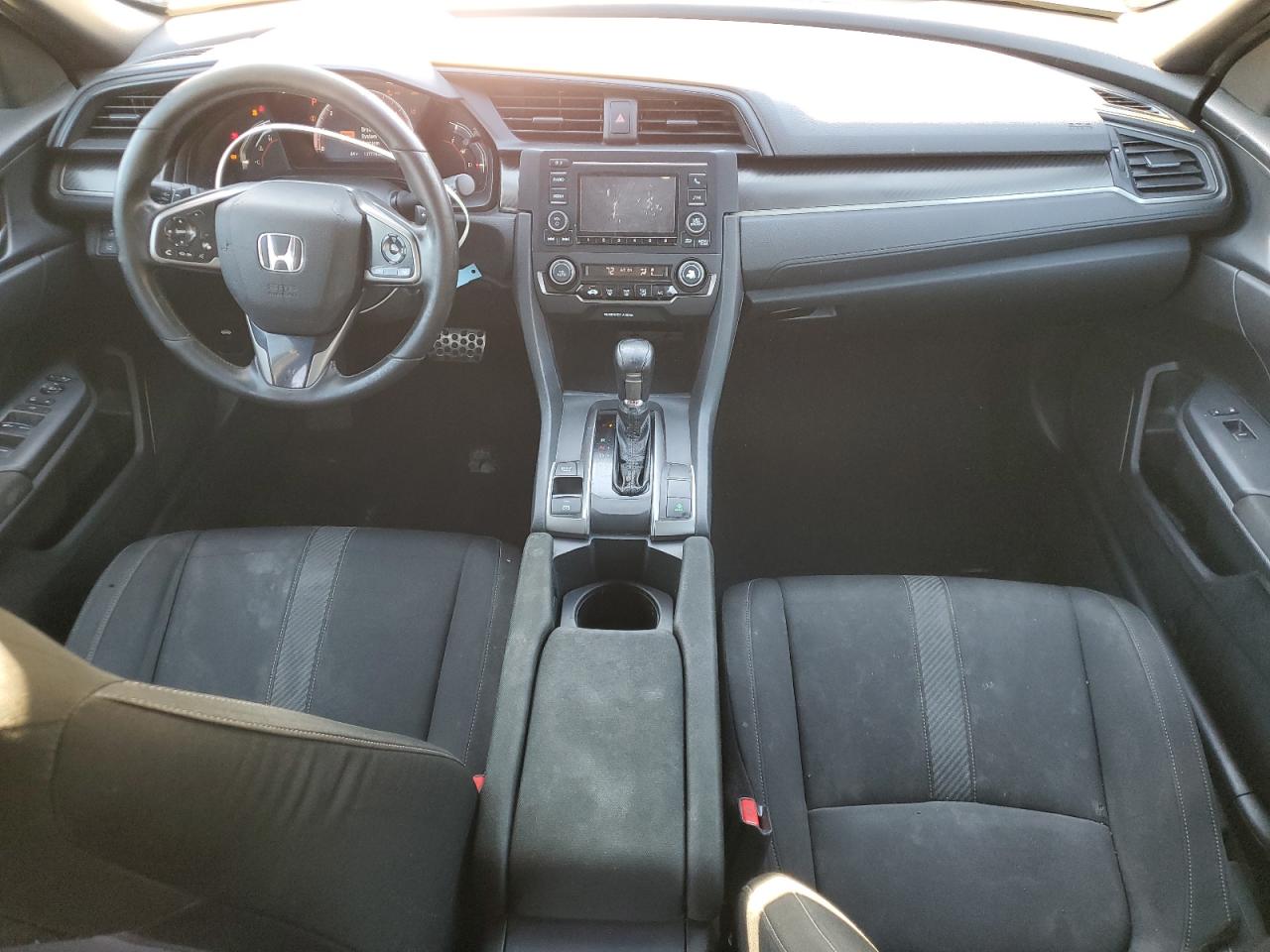 2019 Honda Civic Sport VIN: SHHFK7H41KU215040 Lot: 89643005