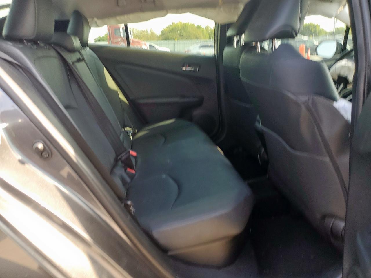 2017 Toyota Prius VIN: JTDKARFU7H3050067 Lot: 85733895