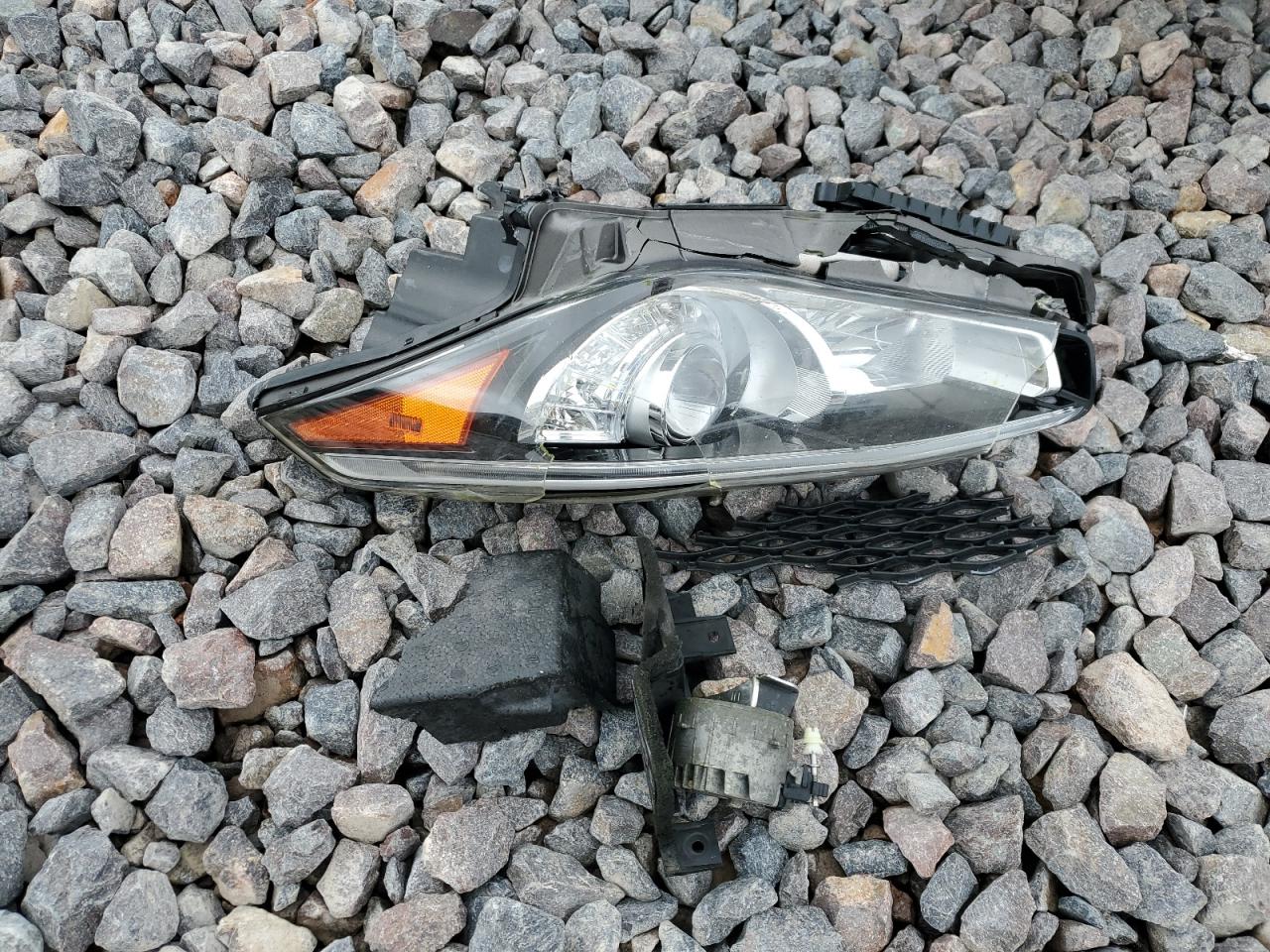 2015 Infiniti Q70 3.7 VIN: JN1BY1AR6FM561313 Lot: 85329435