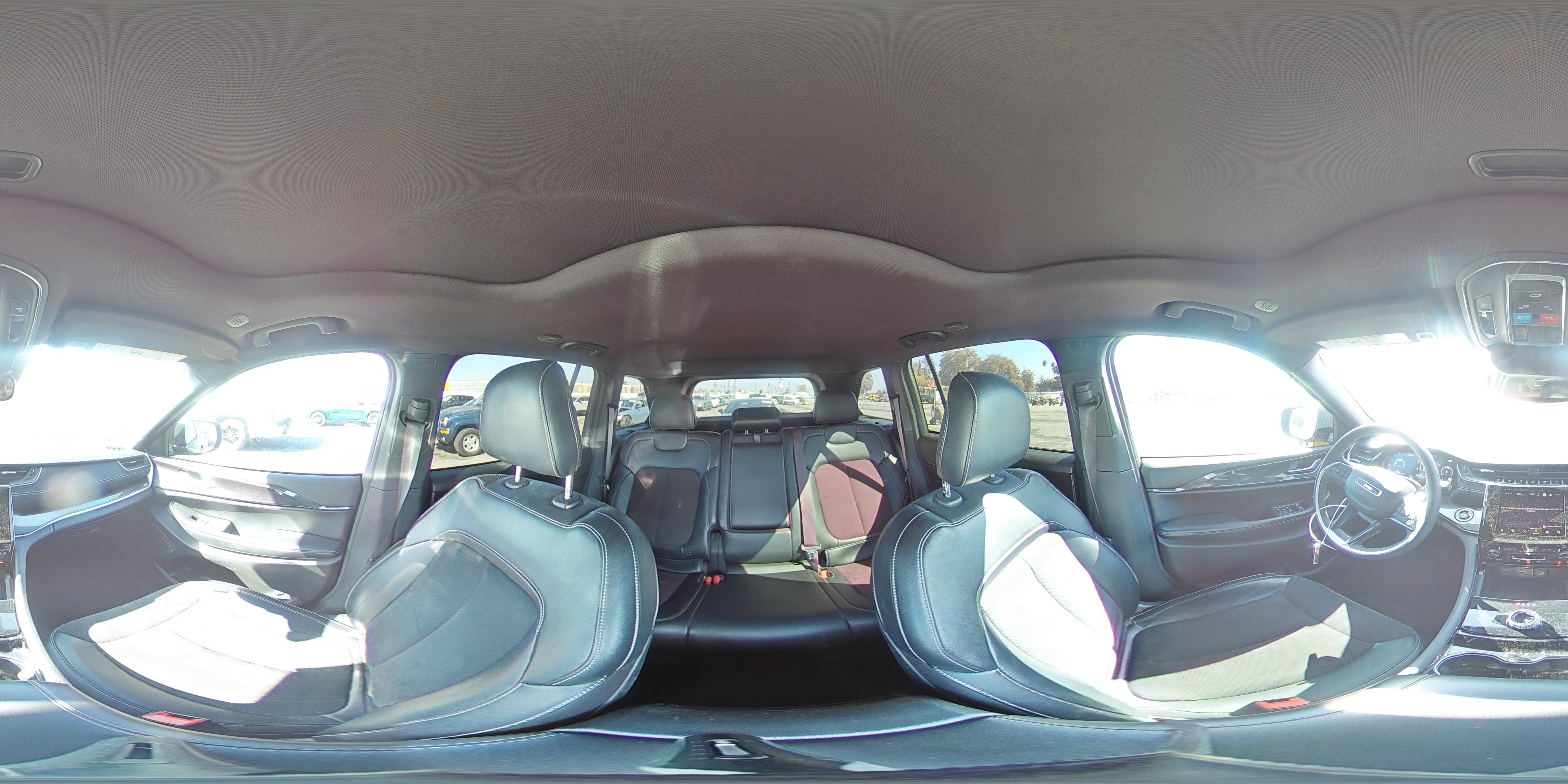 2023 Jeep Grand Cherokee Laredo VIN: 1C4RJGAGXPC511748 Lot: 82196405