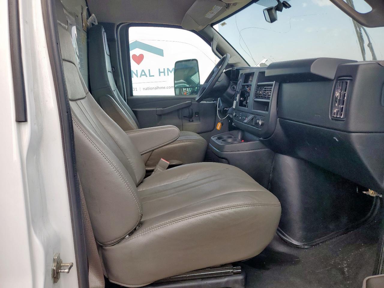 2023 GMC Savana Cut - Expeditor Truck VIN: 7GZ37TC75PN008288 Lot: 80684215