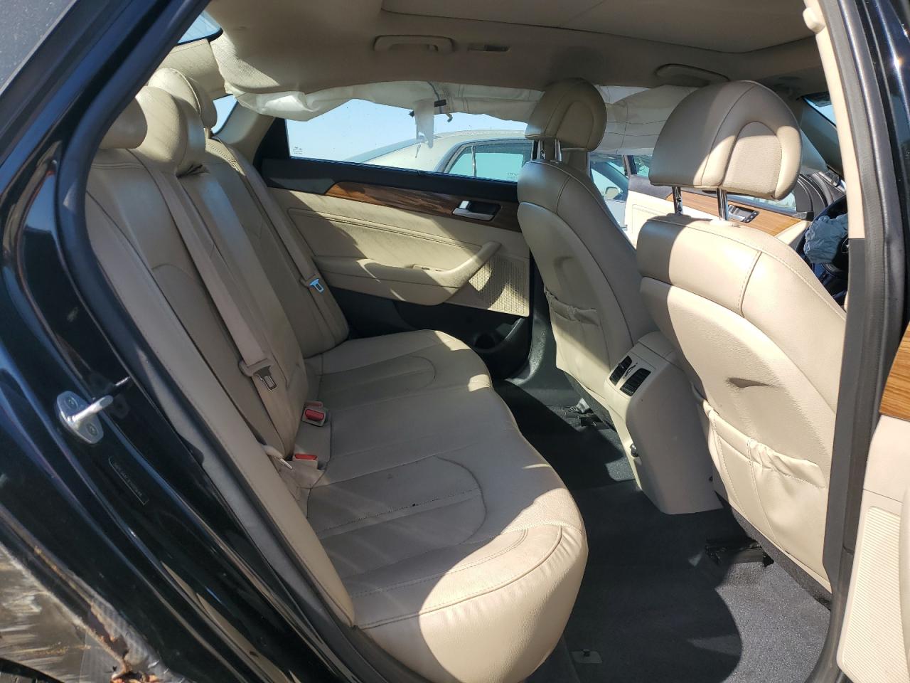 2015 Hyundai Sonata Sport VIN: 5NPE34AF3FH105649 Lot: 90710175