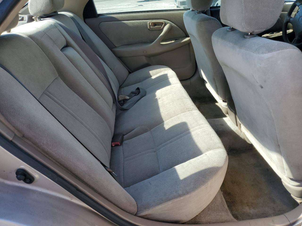 2000 Toyota Camry Ce VIN: 4T1BG22K8YU959662 Lot: 85877115