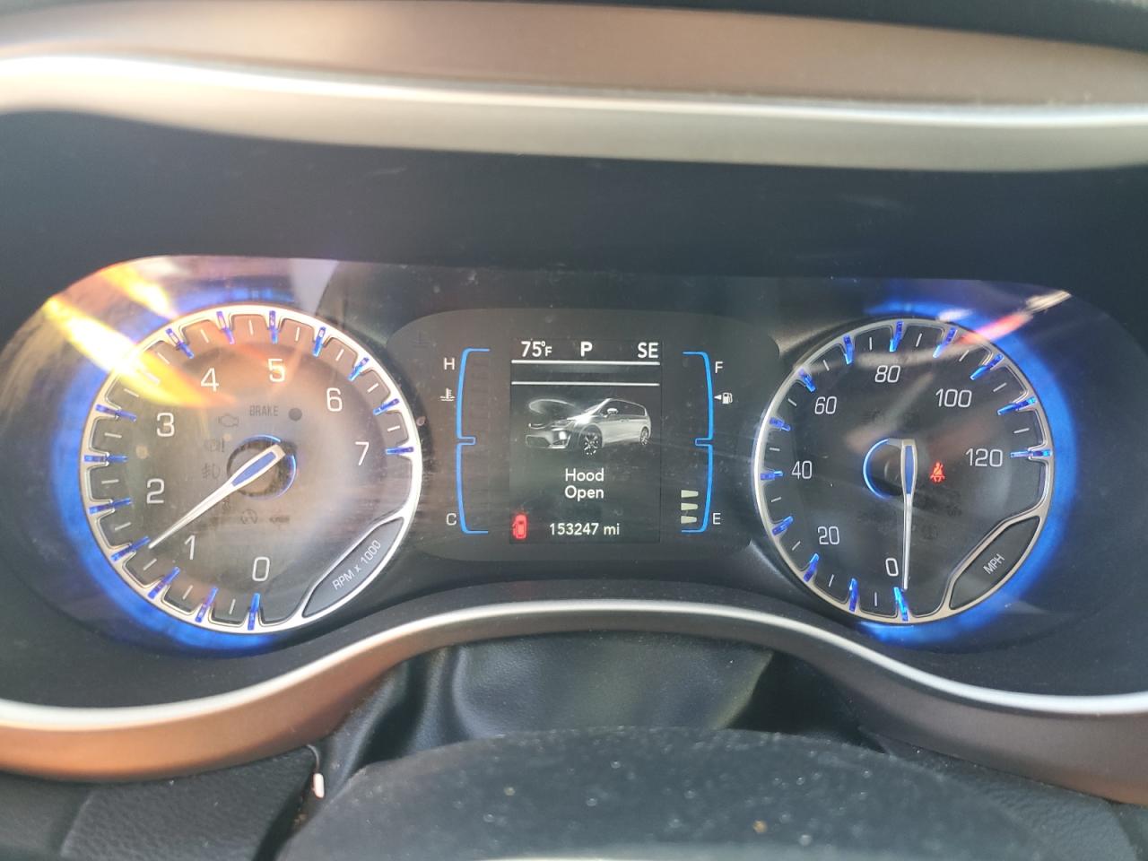 2017 Chrysler Pacifica Touring L VIN: 2C4RC1BG0HR517167 Lot: 84817905