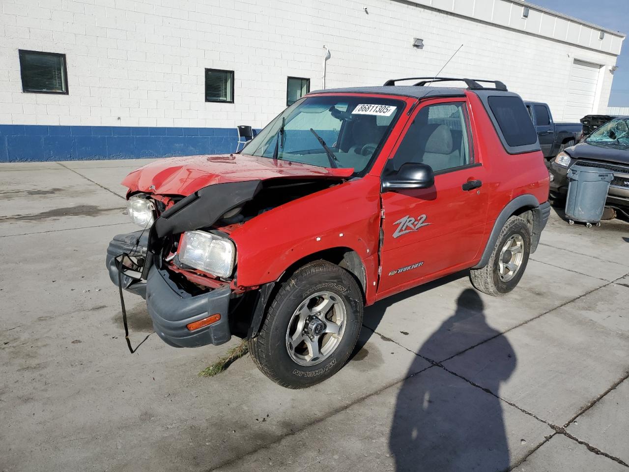 CHEVROLET TRACKER 2001. Lot# 86811305. VIN 2CNBJ78C616925867. Photo 1