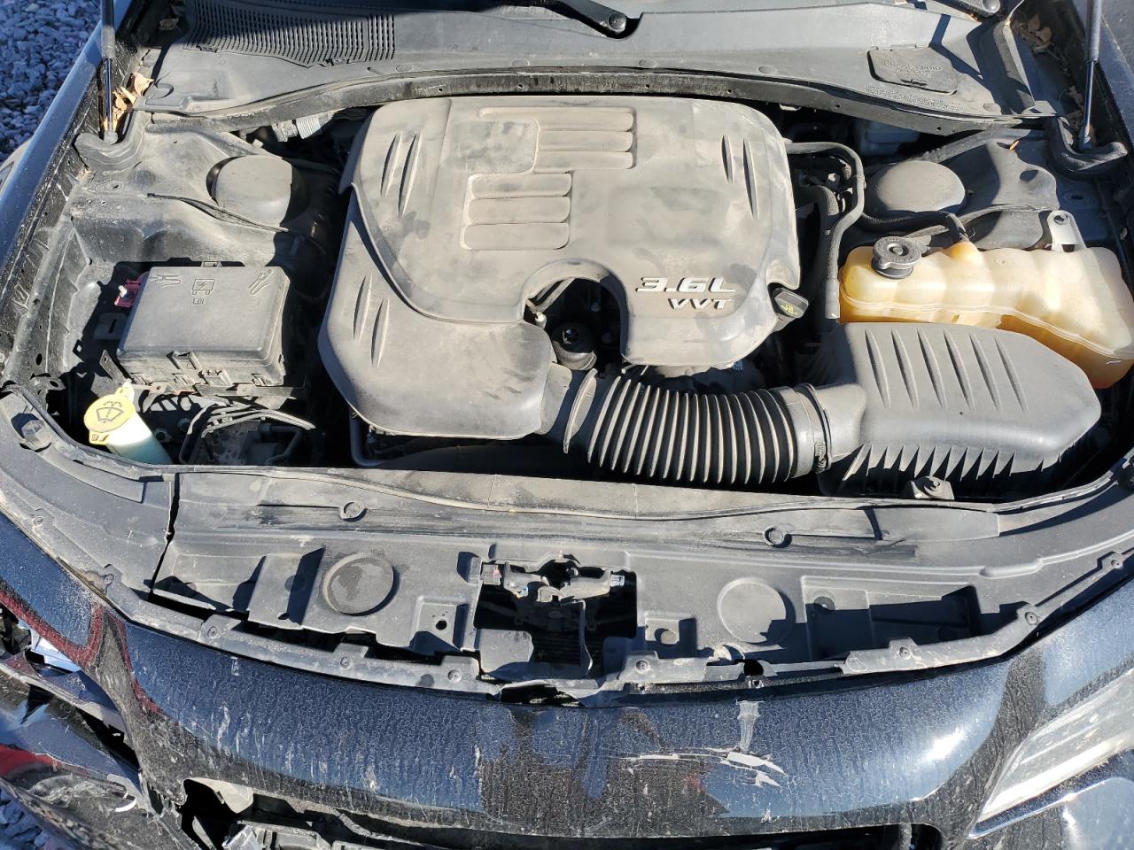 2015 Chrysler 300 S VIN: 2C3CCAGG3FH883002 Lot: 85573825