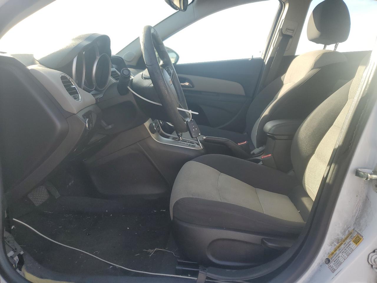 2014 Chevrolet Cruze Ls VIN: 1G1PA5SH3E7401352 Lot: 84993525