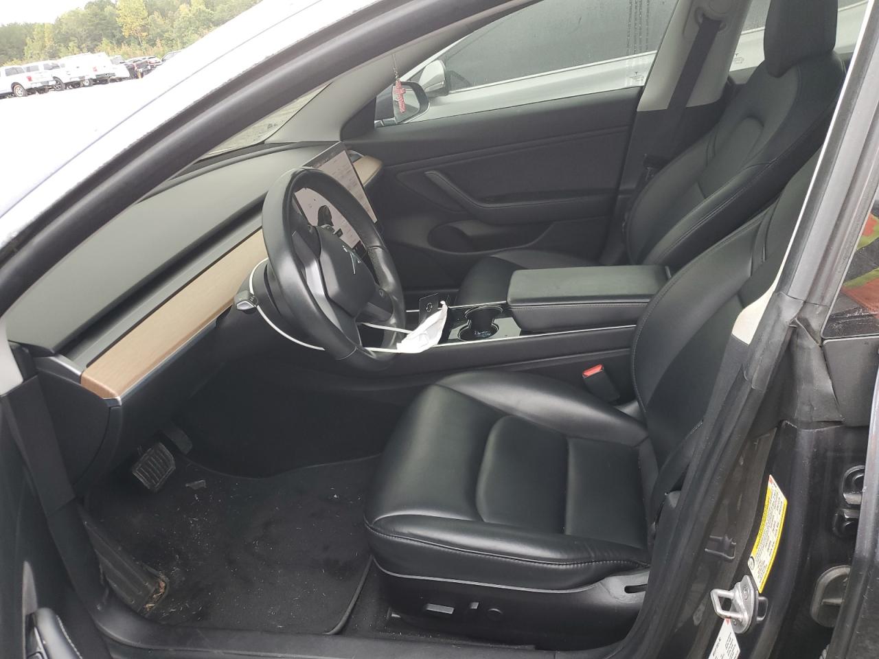 2018 Tesla Model 3 VIN: 5YJ3E1EA5JF158536 Lot: 81944055