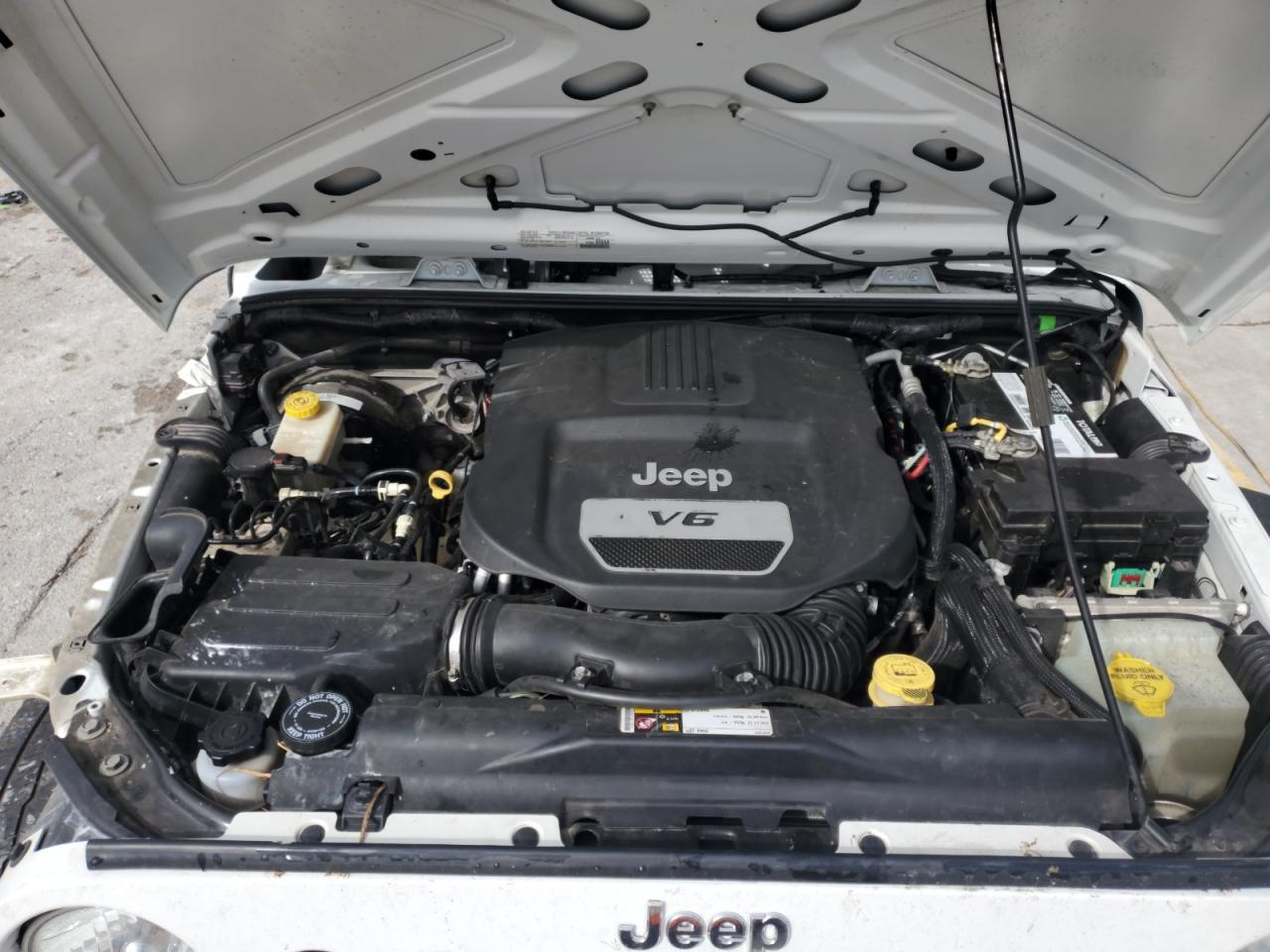 2017 Jeep Wrangler Unlimited Sport VIN: 1C4BJWKG8HL618888 Lot: 84357965