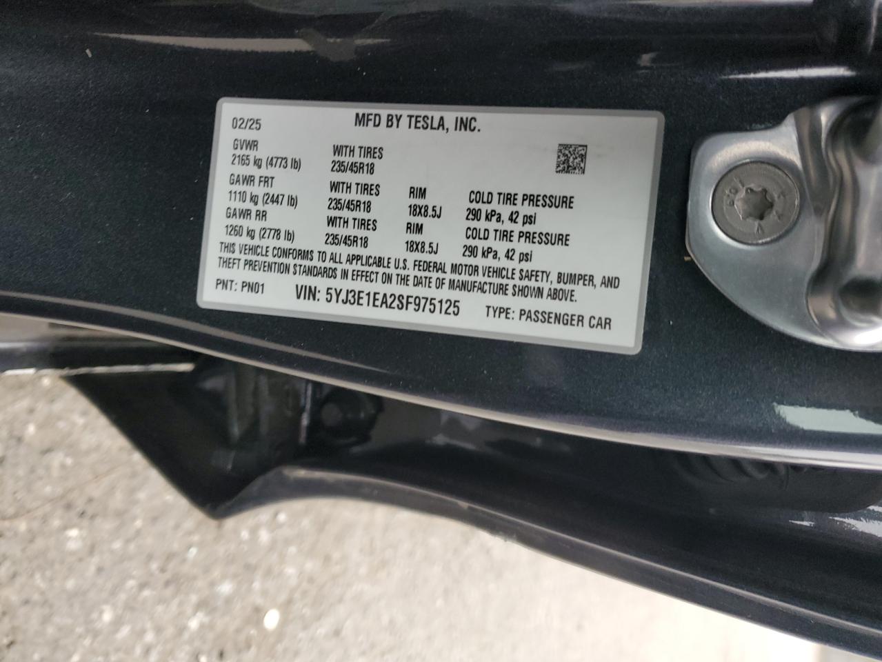 2025 Tesla Model 3 VIN: 5YJ3E1EA2SF975125 Lot: 89697755
