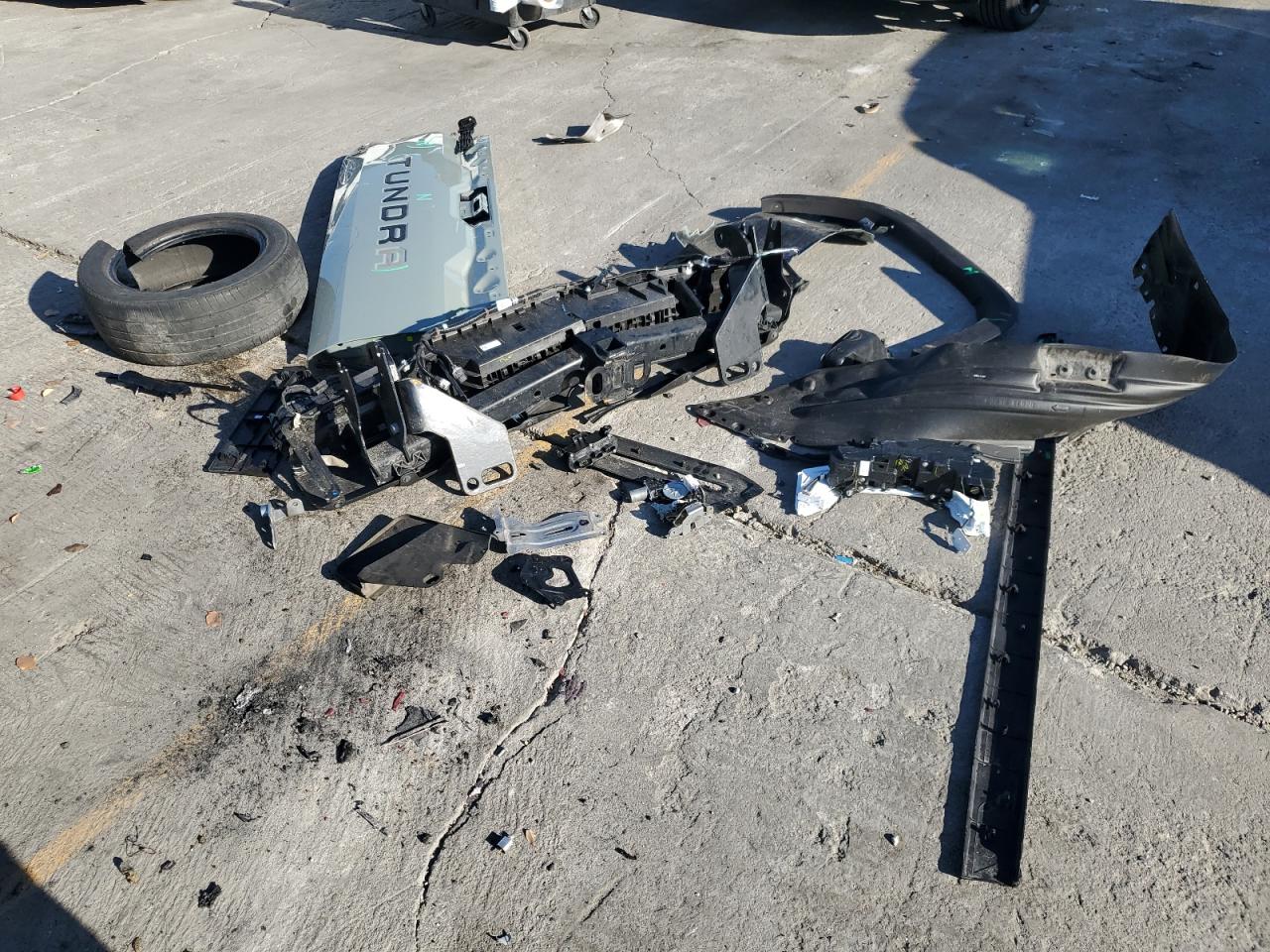 2025 Toyota Tundra Crewmax Limited VIN: 5TFWA5DB3SX253355 Lot: 89554565