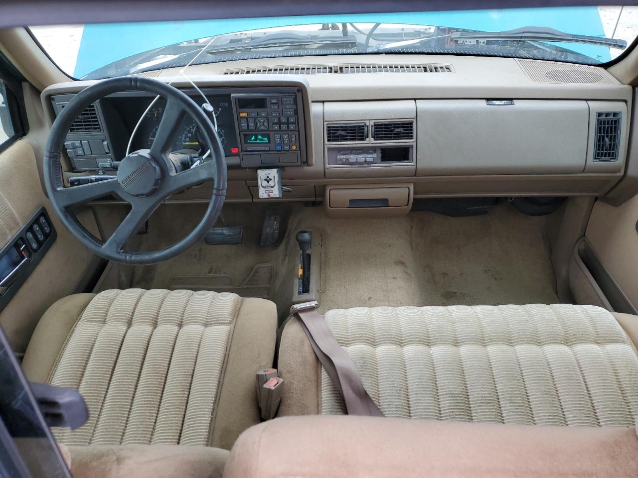 1994 Chevrolet Gmt-400 K2500 VIN: 1GCGK24K0RE263881 Lot: 82647345