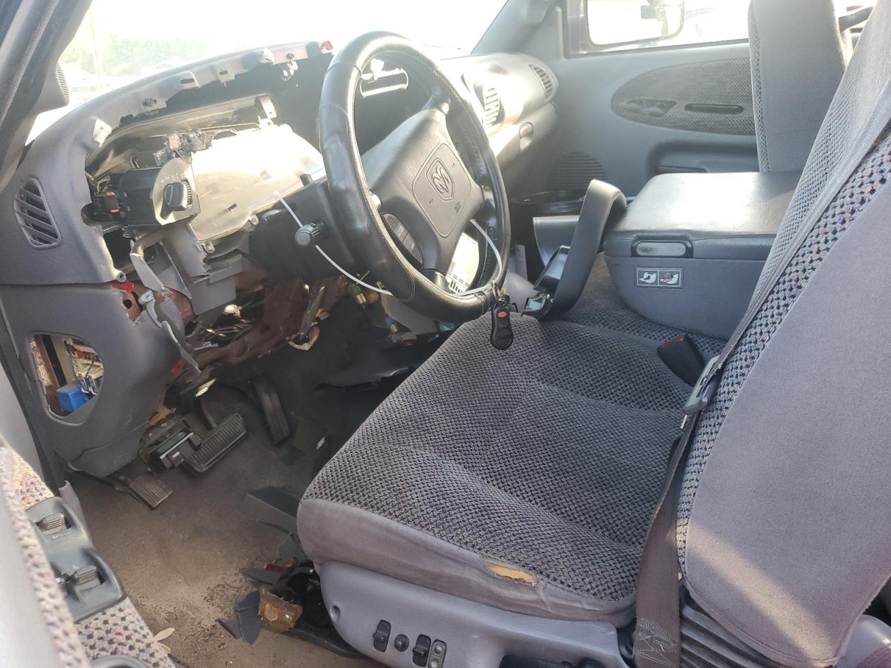 2001 Dodge Ram 2500 VIN: 3B7KC23641G227815 Lot: 87236115