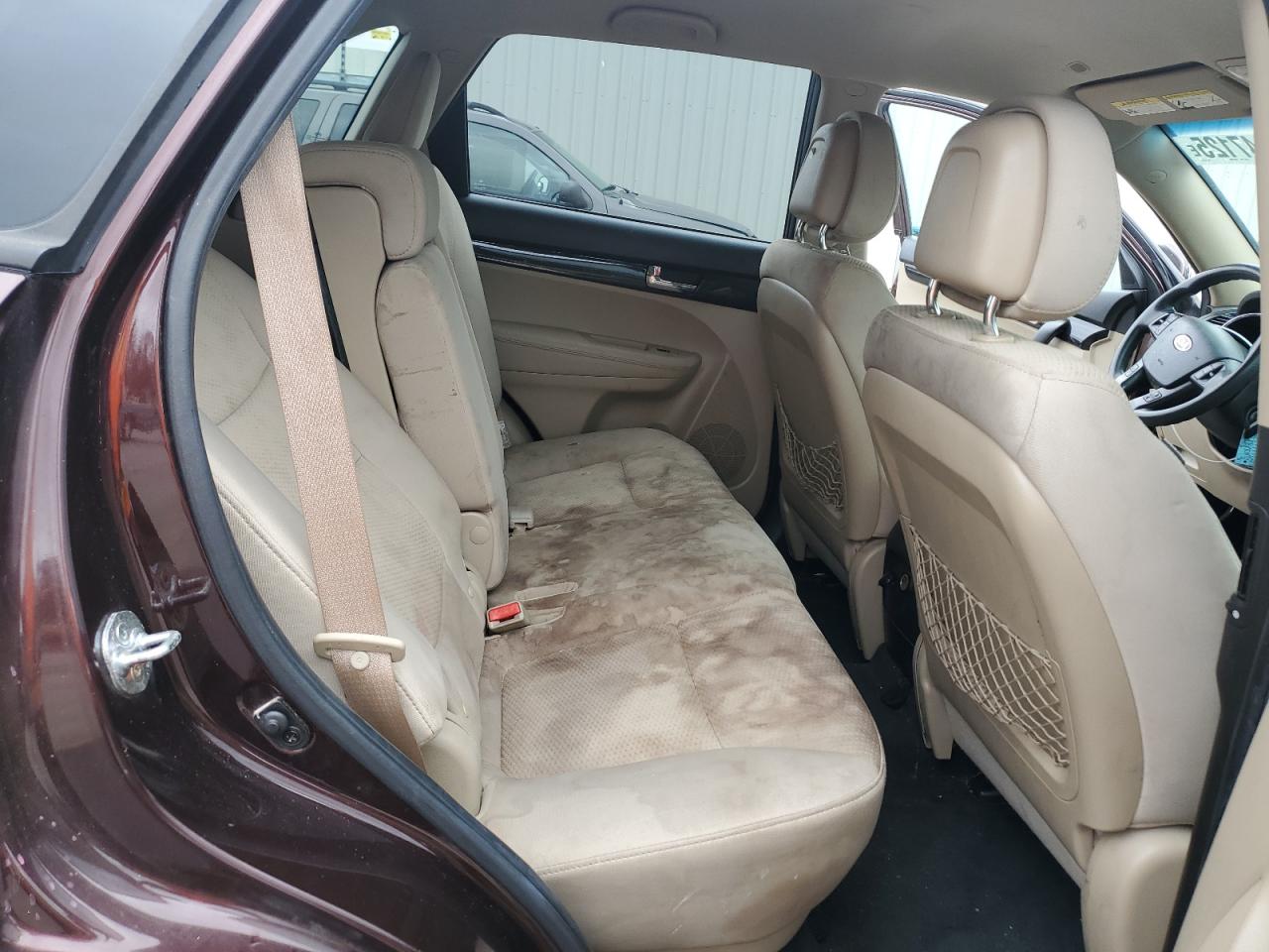 2011 Kia Sorento Base VIN: 5XYKT4A17BG082451 Lot: 85147125