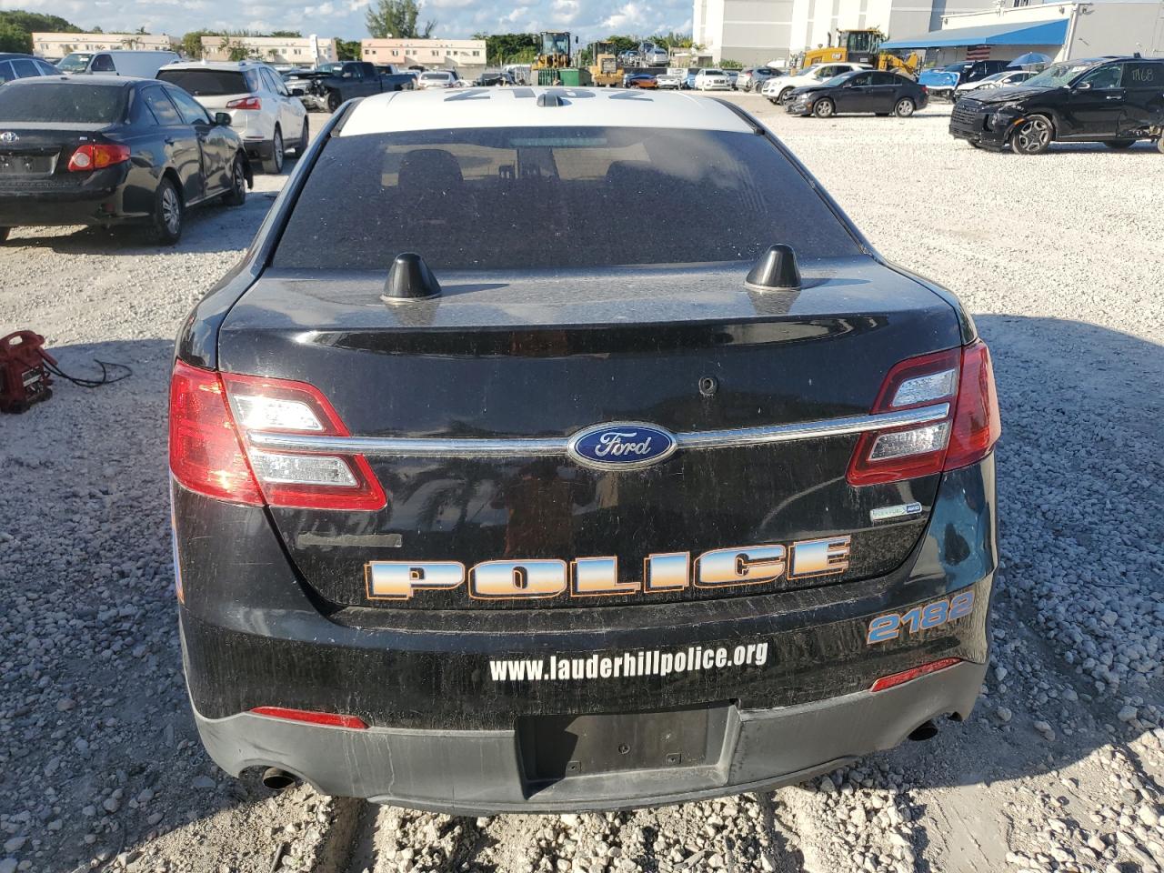 2015 Ford Taurus Police Interceptor VIN: 1FAHP2MK8FG159764 Lot: 83780485
