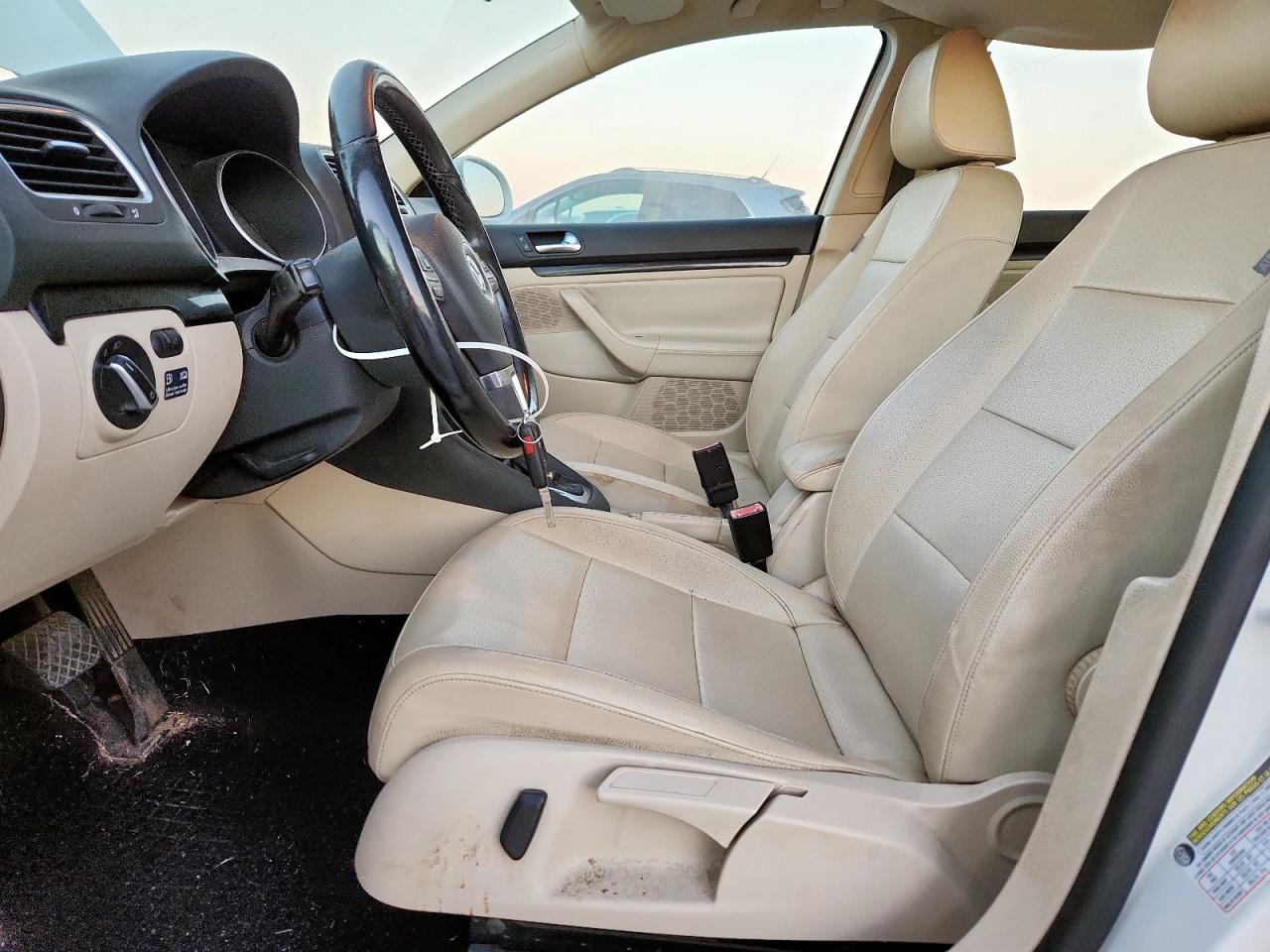 2010 Volkswagen Jetta Tdi VIN: 3VWTL8AJ6AM650182 Lot: 85563955