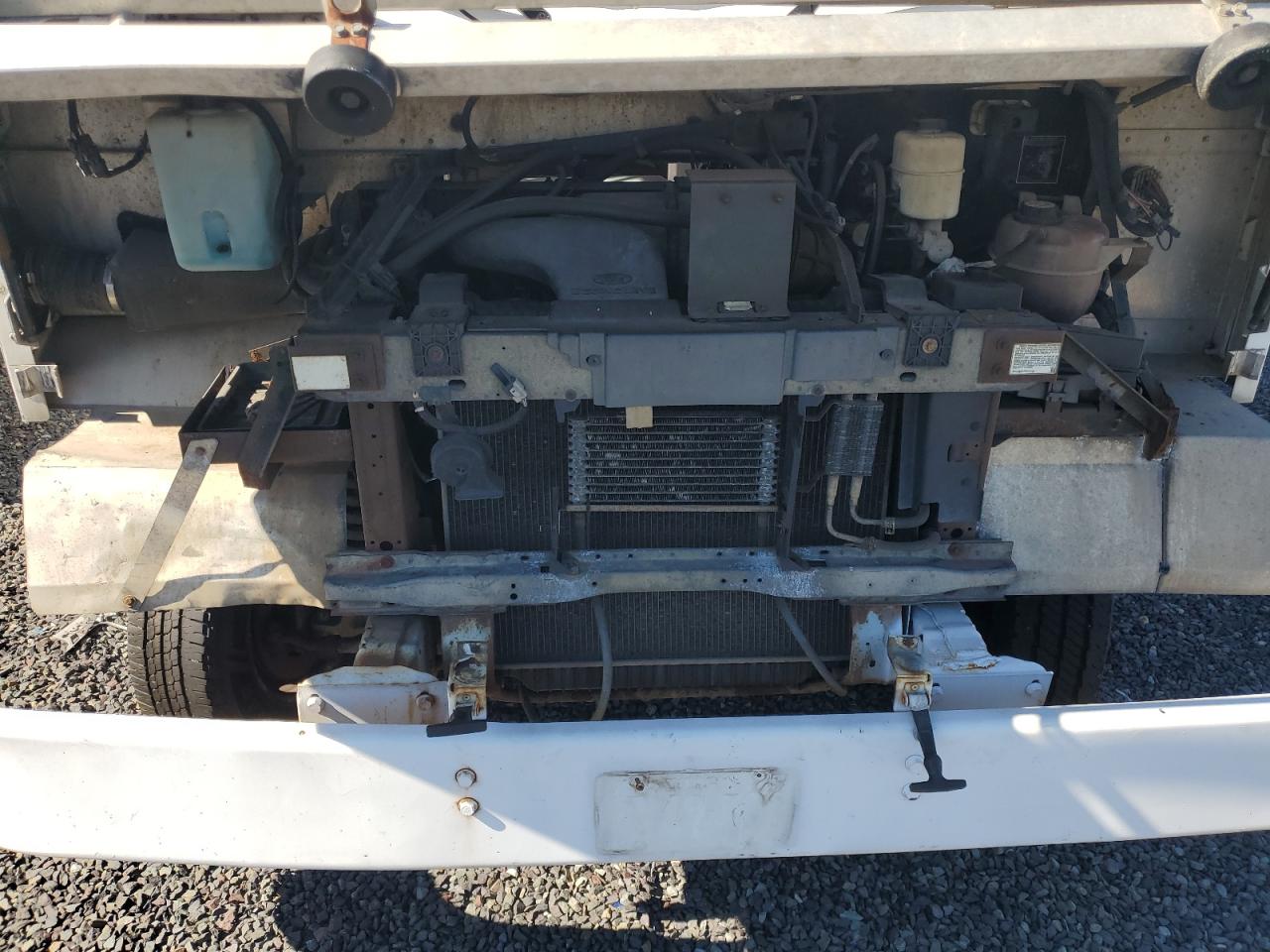 2004 Ford Econoline E450 Super Duty Commercial Stripped Chassis VIN: 1FCLE49L84HB30036 Lot: 83951305