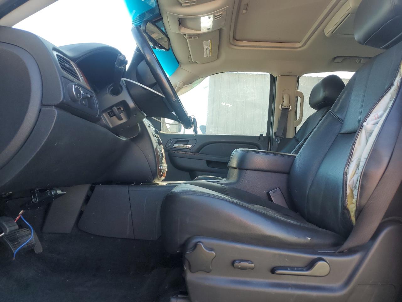 2013 Chevrolet Tahoe C1500 Lt VIN: 1GNSCBE04DR176398 Lot: 89809595