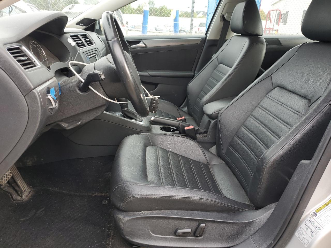 2014 Volkswagen Jetta Sel VIN: 3VWL17AJ7EM428398 Lot: 85175865