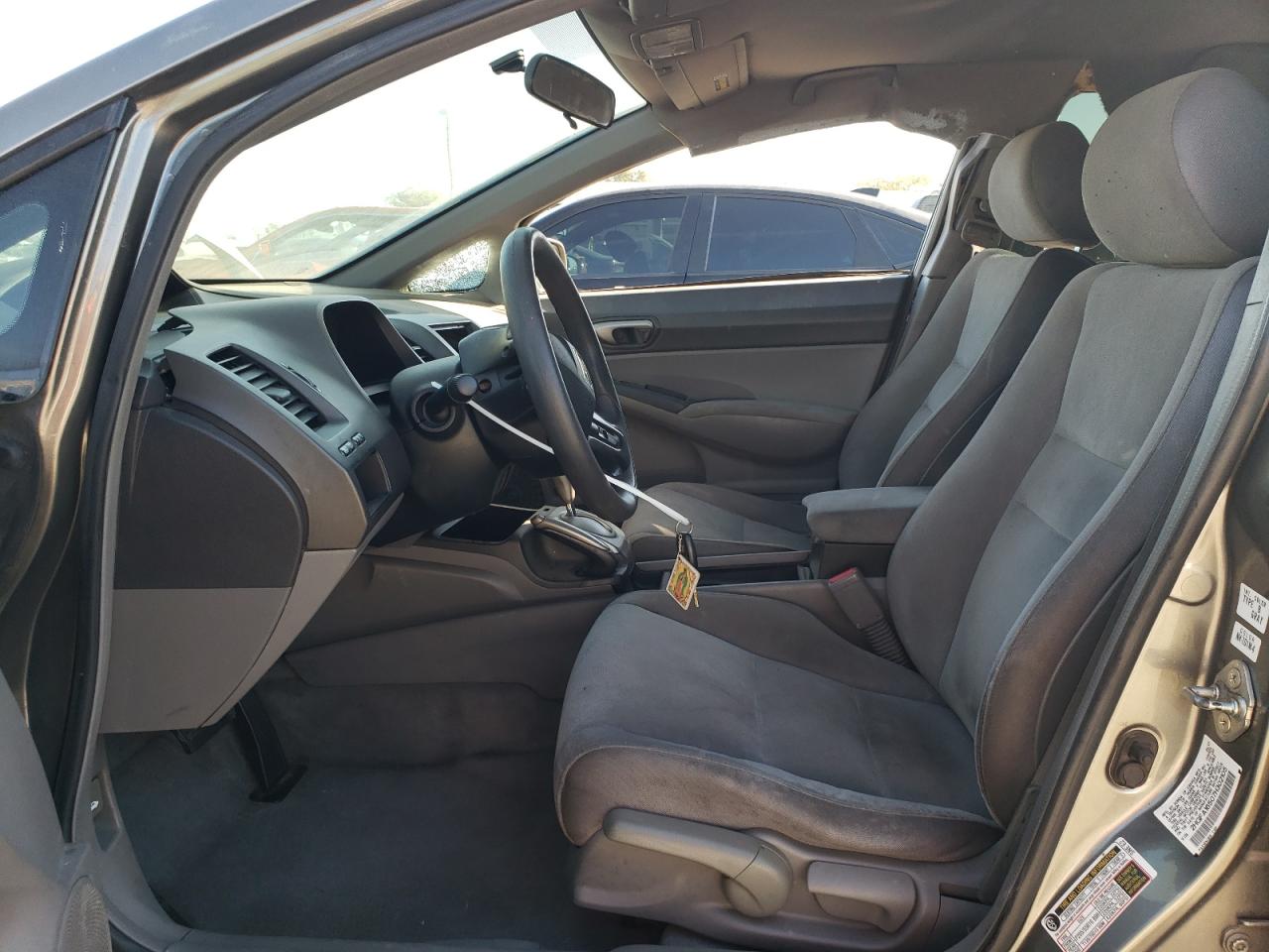 2007 Honda Civic Lx VIN: 2HGFA16507H302105 Lot: 85205735