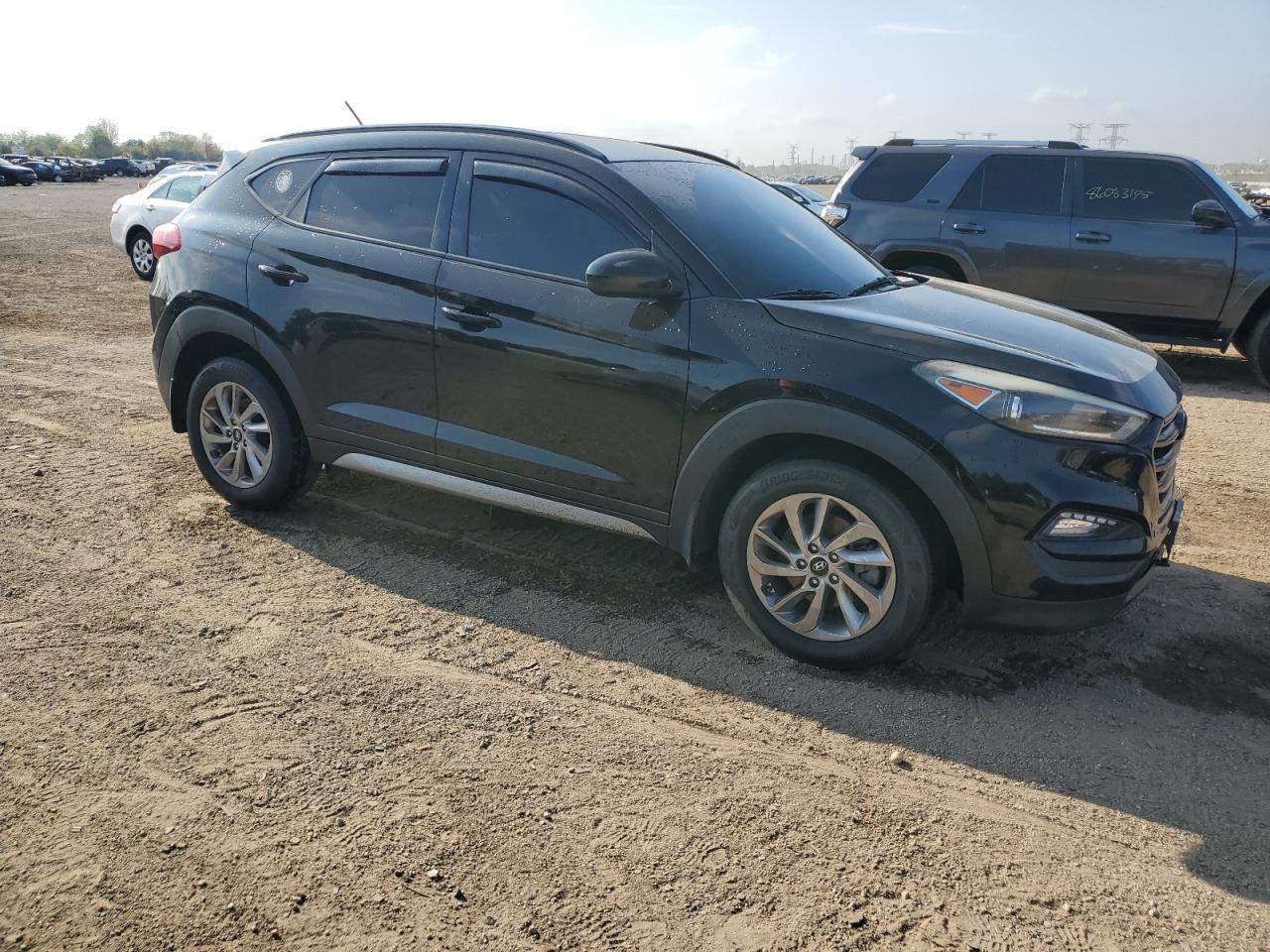 2017 Hyundai Tucson Limited VIN: KM8J33A42HU300573 Lot: 86456535