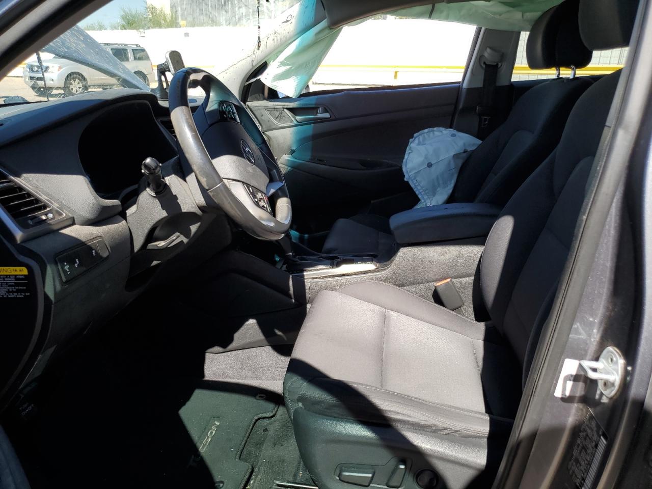 2018 Hyundai Tucson Sport VIN: KM8J33AL2JU691804 Lot: 81971595