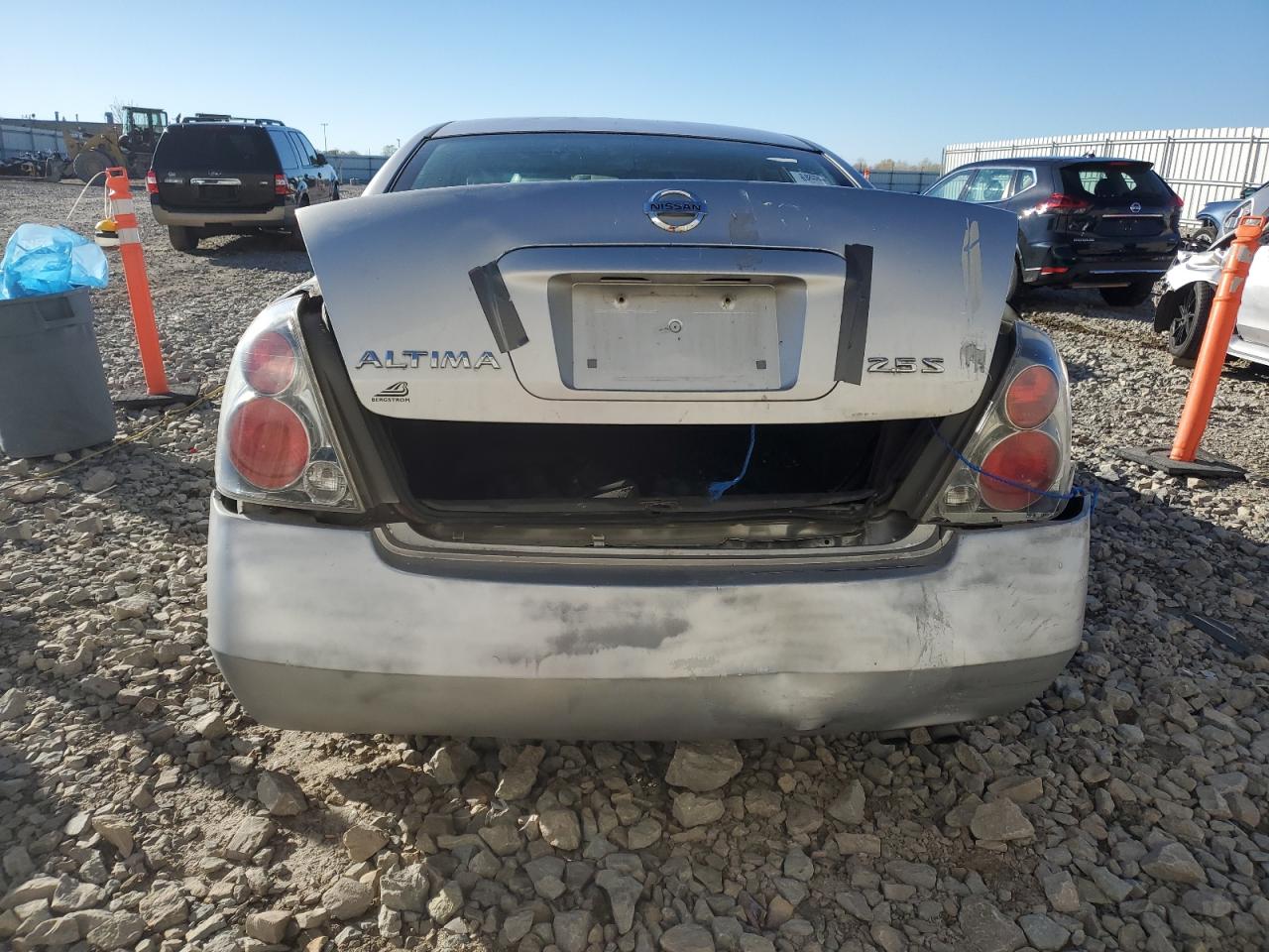 2005 Nissan Altima S VIN: 1N4AL11D05C379631 Lot: 82731175
