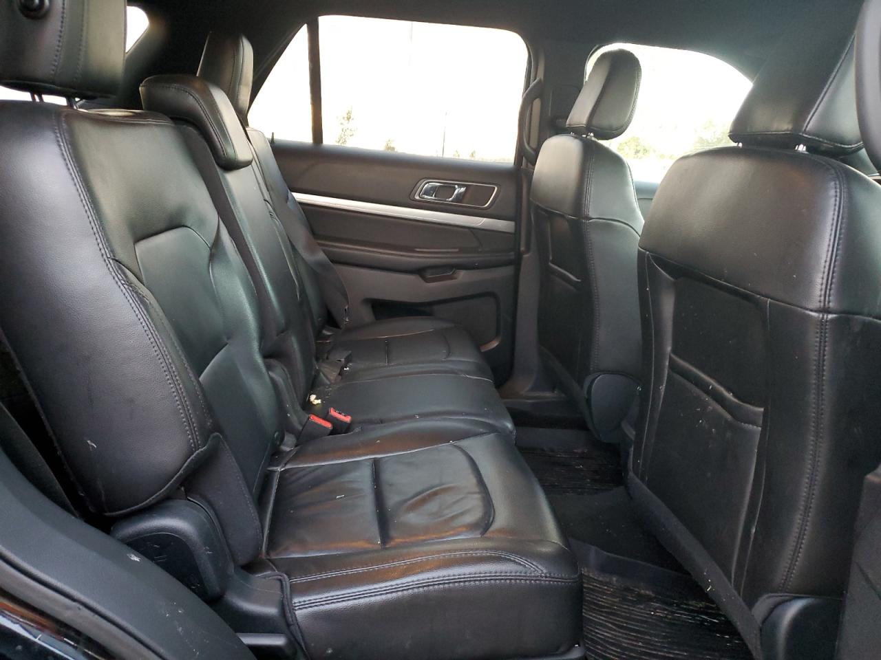 2018 Ford Explorer Xlt VIN: 1FM5K8D89JGB98967 Lot: 81958835