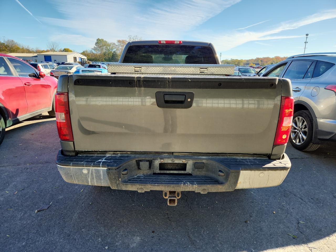 2011 Chevrolet Silverado C1500 Lt VIN: 1GCRCSE08BZ352194 Lot: 87394215
